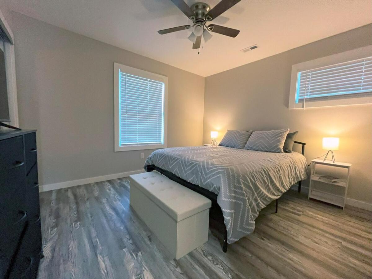 Beautiful Cozy New Build Home - Pet Friendly South Euclid Экстерьер фото