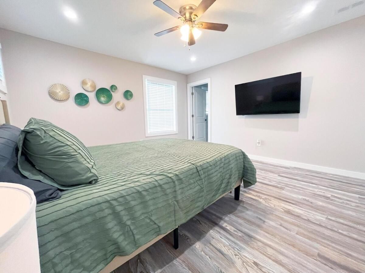 Beautiful Cozy New Build Home - Pet Friendly South Euclid Экстерьер фото